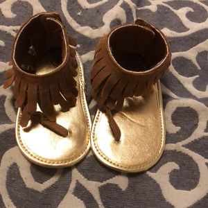 Baby girl sandals size 1